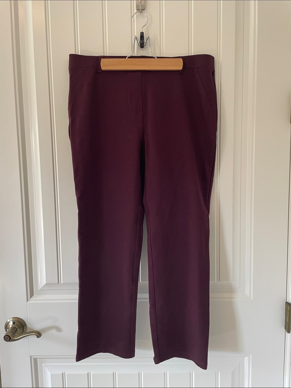 Comfortable Quince Straight-Leg Trouser in Plum